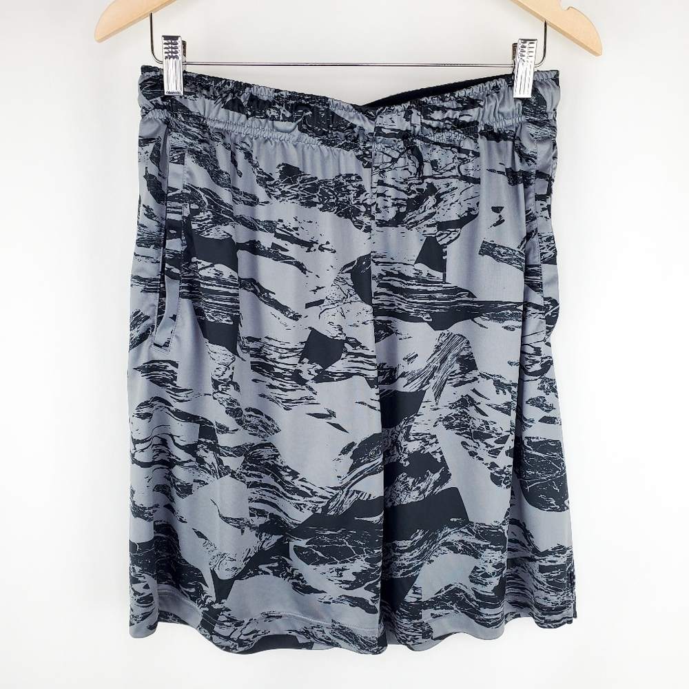 Nike Dri-Fit Large Shorts